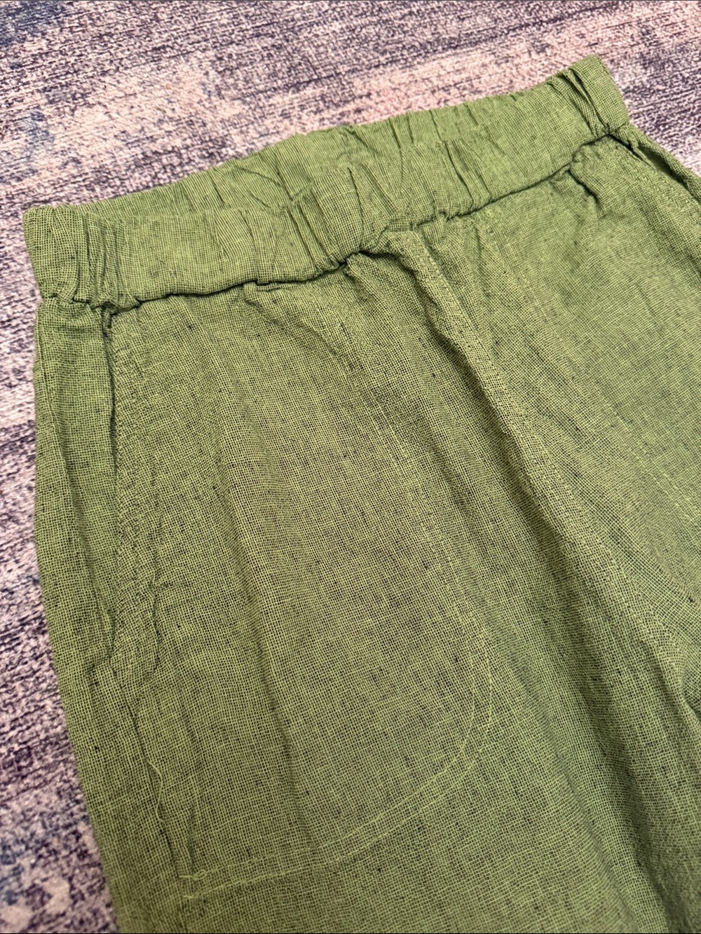 cut loose Olive Green Elastic-Waist linen pants - Picture 12 of 12